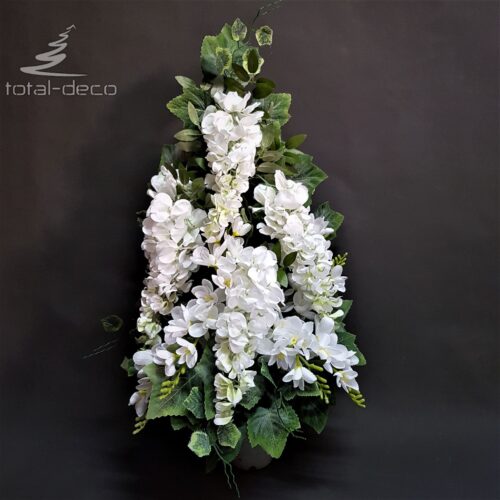 bukiet na cmentarz z białych kwiatów